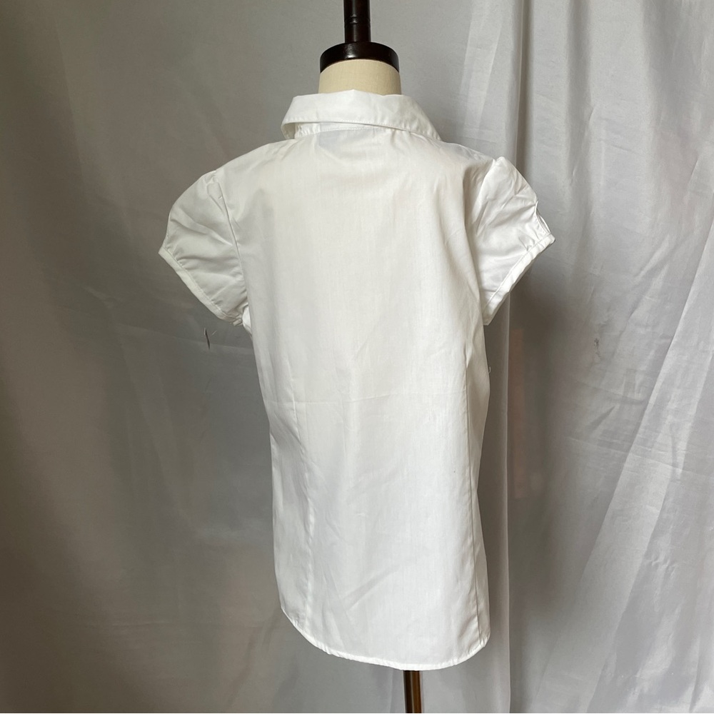 White blouse, size 8Y-10Y - Picture 3 of 7